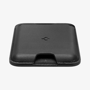 Bottom card-access opening on the Spigen Valentinus MagFit wallet