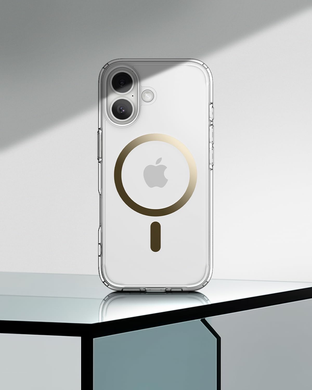 Spigen iPhone 17 Case - Ultra Hybrid (MagFit) - Clear Gold
