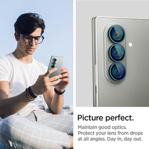Spigen Galaxy Z Fold 7 Lens Protector - Glas.tR EZ Fit Optik Pro (2 Pack) - Black - image 3