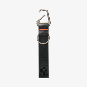Spigen Universal Key Ring and Strap – Carabiner — product fit, construction or installation view 6