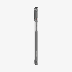 Spigen Ultra Hybrid case for iPhone 15 in Crystal Clear – detail image 5