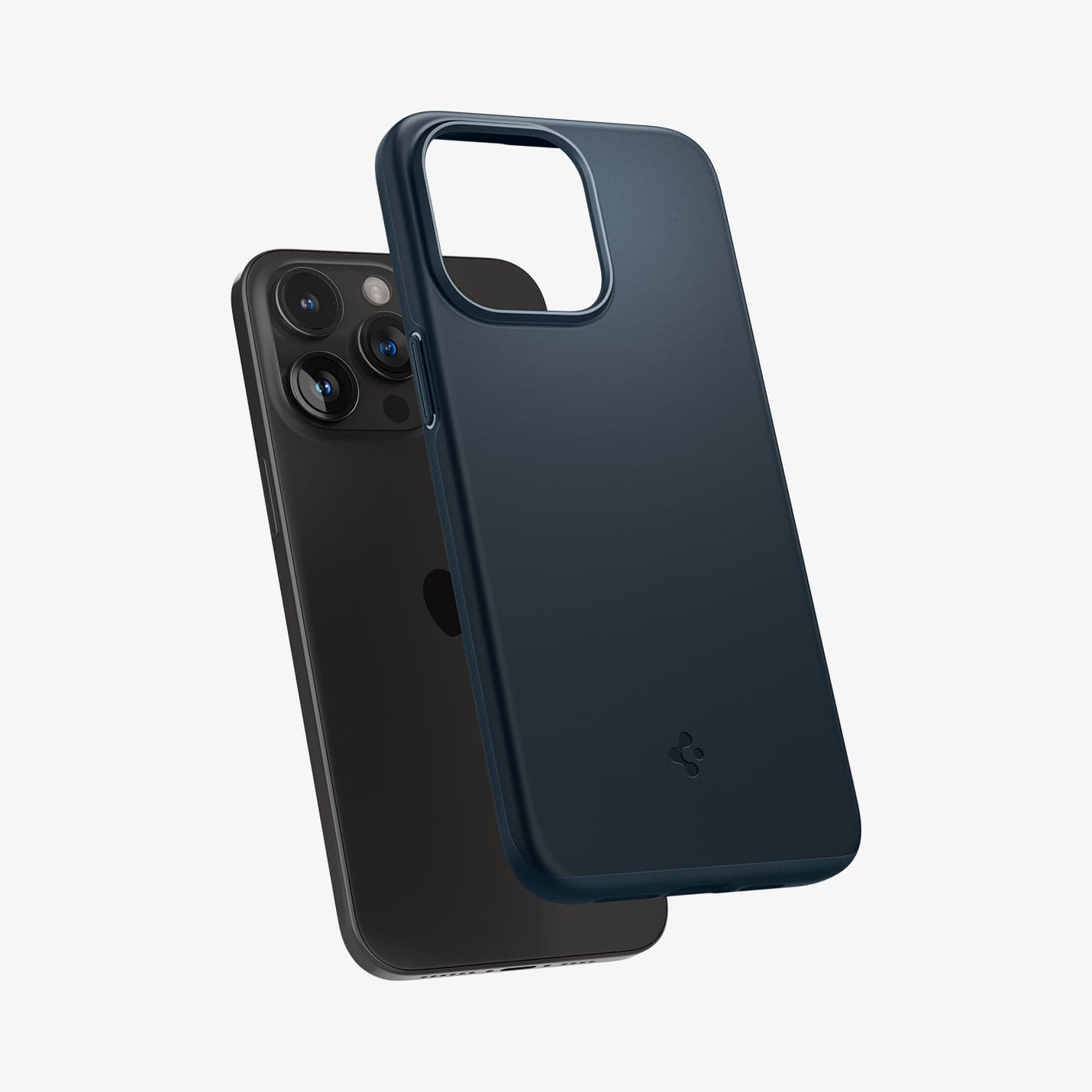Spigen Thin Fit case for iPhone 15 Pro Max in Metal Slate – detail image 3