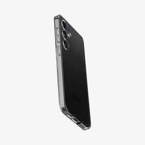 Spigen Liquid Crystal clear case for Galaxy S24 in Crystal Clear – detail image 4