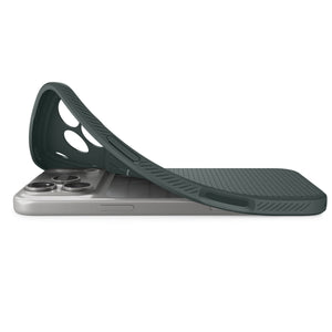 Spigen iPhone 18 Pro Max Liquid Air - Abyss Green - case detail 19